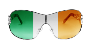 İzole edilmiş güneş gözlüğü