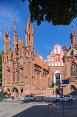 Vilnius, Litvanya 13 AĞUSTOS 2023. St. Anne Kilisesi 