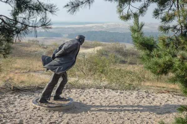 ナイダ ネリンガ アグスタート 2023年 リトアニア ジャン ポール サルトールの黄金の砂丘と彫刻 ロイヤリティフリーのストック写真