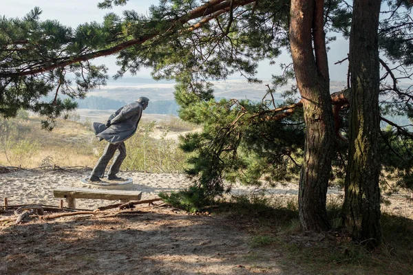 Nida Neringa 2023年8月19日 立陶宛 萨特的金砂沙丘和雕塑 免版税图库图片