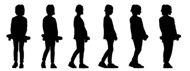 Beyaz arka planda izole edilmiş farklı perspektiflerden elinde kaykayla gezen bir kızın kavramsal siyah silüeti. Eğlence, oyun ve çocukluk için bir metafor