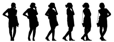 Beyaz arka planda izole edilmiş farklı perspektiflerden konuşan kadınların kavramsal siyah silueti. İletişim, bağlantı, eğlence ve yaşam tarzı için bir metafor