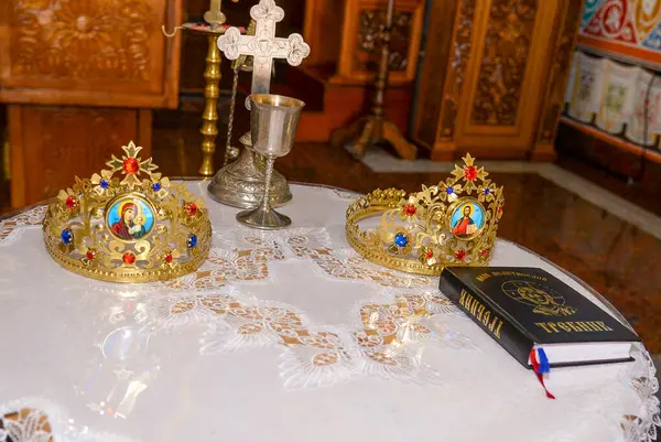 4 Eylül 2021. - Sopot, Sırbistan. Stefan Deanski 'nin büstünün de bulunduğu Sopot belediyesindeki Tresije Manastırı. Manastır 14. yüzyıldan kalma..