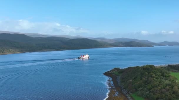 Ferry Transporting Vehicles Passengers Loch Scotland — Stock Video