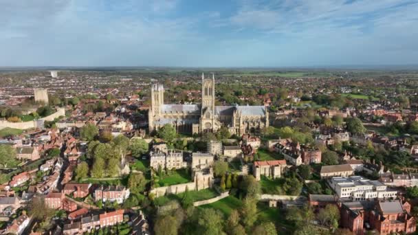 Lincoln City Cathedral Aerial View Afternoon — Stock video