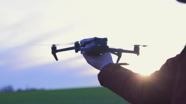 Drone Pilot Controls Drone Take Hand — Vídeos de Stock