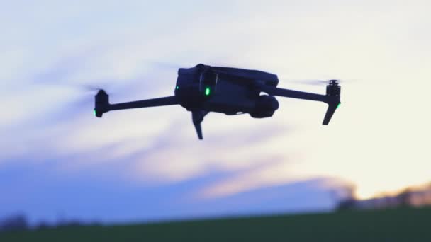 Aereo Drone Terre Sul Palmo Una Mano — Video Stock