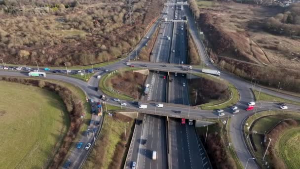 Reino Unido M25 Autopista Junction Vista Aérea Rush Hour — Vídeo de stock