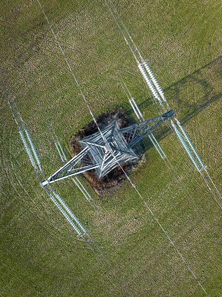 Άποψη Πουλιών Της Βιομηχανικής Υψηλής Τάσης Lattice Power Line Tower Εικόνα Αρχείου