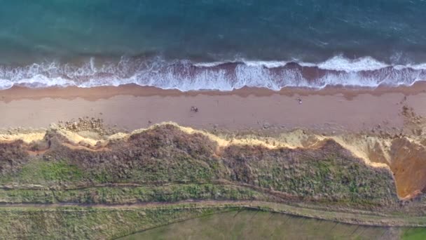West Bay Zandstenen Kliffen Met Uitzicht Zee Engeland — Stockvideo