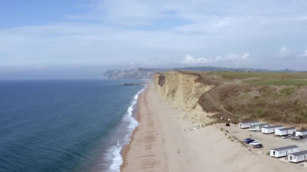 Sandsteinfelsen Formationsklippe Entlang Der West Bay England — Stockvideo