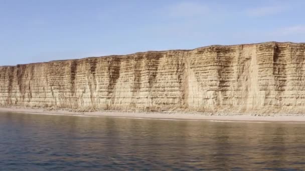 West Bay Beach Wzdłuż Wybrzeża Jurajskiego Anglii — Wideo stockowe