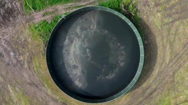 Gübre Hava Görünümü için Çiftlik Slurry Tankı
