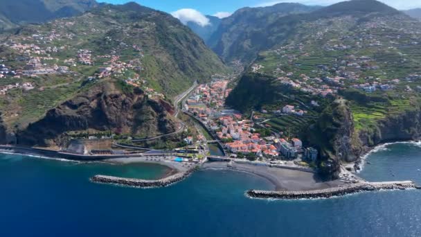 Město Ribeira Brava Portugalském Ostrově Madeira — Stock video