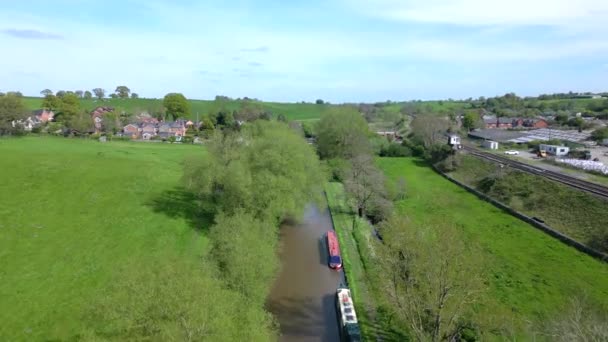 英国空中景观中的运河 — 图库视频影像