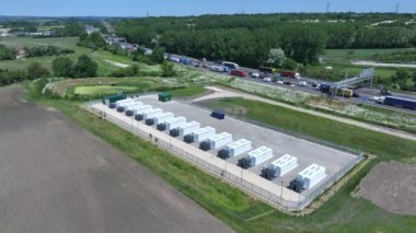 Lityum İyon Mega Paket Enerji Depolama Sistemi