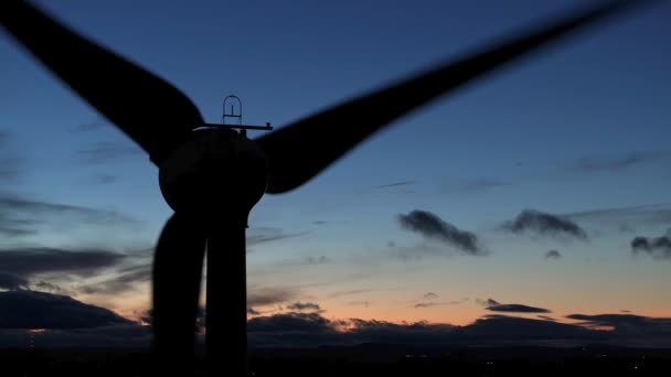 Wind Farm Turbines Generating Renewable Energy Night — Vídeo de stock