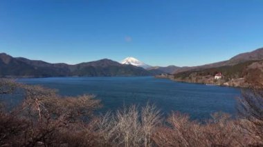 Ashi Gölü ve Fuji Dağı Hava Görüntüsü