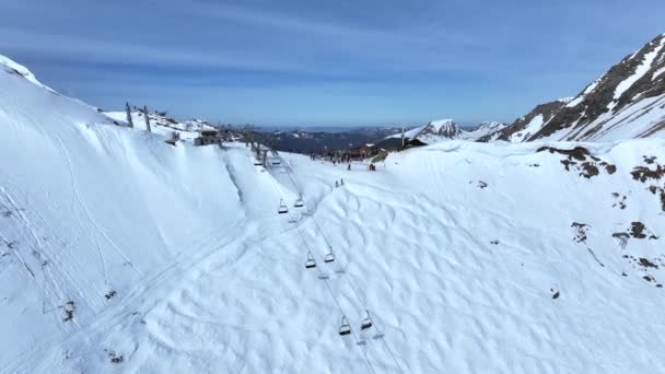 Den Sveitsiske Veggen Notoriously Dangerous Ski Run Aerial View – stockvideo