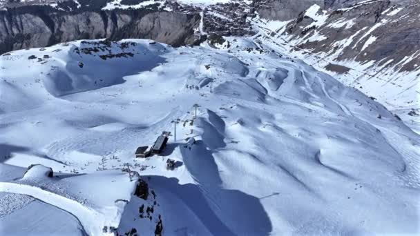 Skidåkare Och Snowboardåkare Sluttning Resort Franska Alperna — Stockvideo