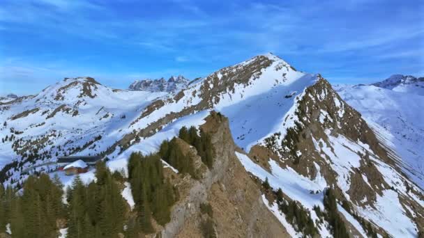 Antenni Näkymä Luminen Vuoristoinen Ranskan Alpit — kuvapankkivideo