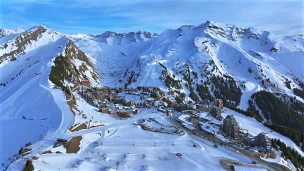 Avoriaz High Altitude Ski Ski Out Village French Alps — Vídeo de stock