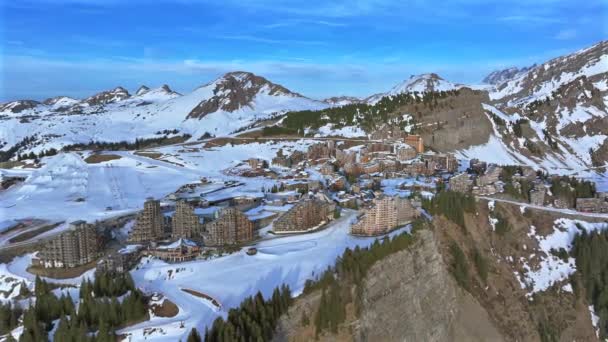 Avoriaz High Altitude Ski Ski Out Village French Alps — Vídeo de stock