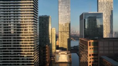 Canary Wharf London Havacılık Manzarası 'nda Sabah Vakti