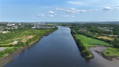 Glasgow Havacılık Manzarası 'ndaki Clyde Nehri