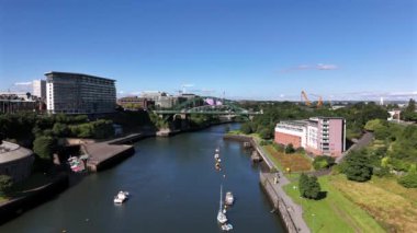 Sunderland 'daki Wearmouth Demir Köprüsü Nehri aşındırıyor
