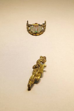 Antik Çin bronz kapları, ortaya çıkarılmış kültürel kalıntılar.