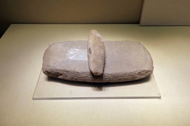 Sergi Salonunda antik Çin Taş Eserleri