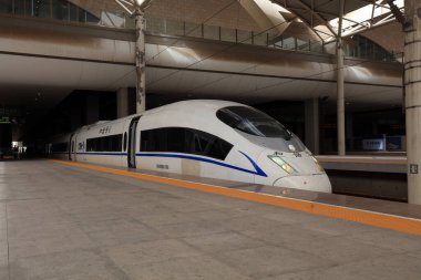 Shijiazhuang - 5 Mayıs 2017: CRH tren istasyonu başkanı, Shijiazhuang City, Hebei Eyaleti, Çin