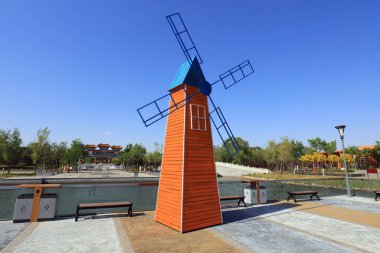 Yel değirmeni mimarisi parselde