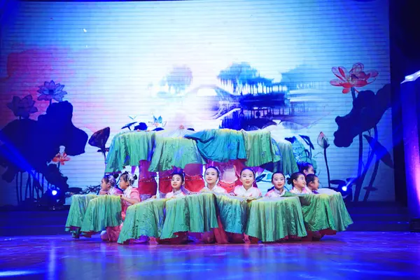 Luannan County February 2018 Dance Performance Stage Luannan County Hebei — стокове фото