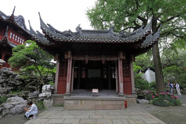 Şangay, Çin - 31 Mayıs 2018: Çin klasik mimarisi Yu Garden, Şangay, Çin