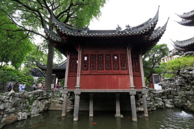 Şangay, Çin - 31 Mayıs 2018: Çin klasik mimarisi Yu Garden, Şangay, Çin