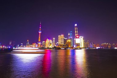 Şangay, Çin - 1 Haziran 2018: Shanghai Bund, Çin