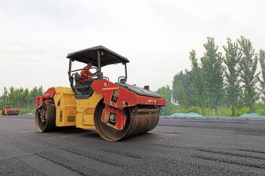 Luannan County - 22 Ağustos 2018: Otoyol mühendislik alanı, Luannan County, Hebei Eyaleti, Çin