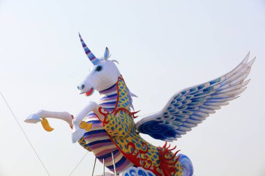 Ejderha şekilli Lanter fotoğrafa yakın çekim