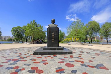 Luannan County - 3 Mayıs 2018: Antik Çin heykeli parkta, Luannan County, Hebei Eyaleti, Çin