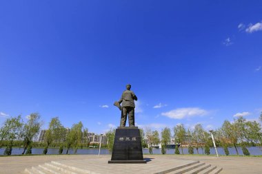 Luannan County - 3 Mayıs 2018: Çin antik kadın heykeli parkta, Luannan County, Hebei Eyaleti, Chin