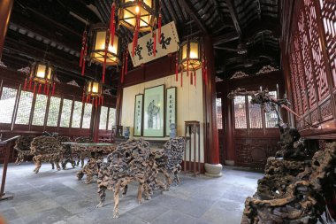 Şangay, Çin - 31 Mayıs 2018: Çin klasik mimarisi Yu Garden, Şangay, Çin