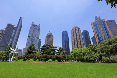 Şangay, Çin - 1 Haziran 2018: Lujiazui 'nin Pudong, Şangay, Chin' deki mimari manzarası