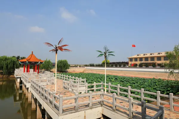 Yapay Göl 'ün Çin Klasik Mimarisi