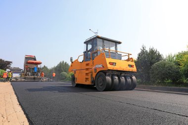 Luannan County, Çin - 31 Temmuz 2019: kırsal otoyol şantiyesi, Luannan County, Hebei Eyaleti, Chin