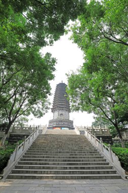 Çin, Fengrun County, Hebei Eyaleti, Çin 'deki Antik Pagodas' ın Mimari Sahnesi