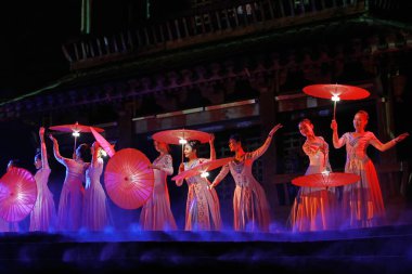 24 Eylül 2019 Tangshan City, Çin: Canlı deneyim dramasının fotoğrafı Gençlik, Tangshan City, Hebei Eyaleti, Çin.