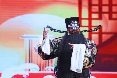 LUANNAN COUNTY, Hebei Eyaleti, Çin - 17 Kasım 2019: Çin Pingju gösterisi.