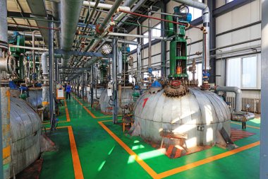 Çin 'deki bir biyodizel üretim tesisinde makine ve ekipman.